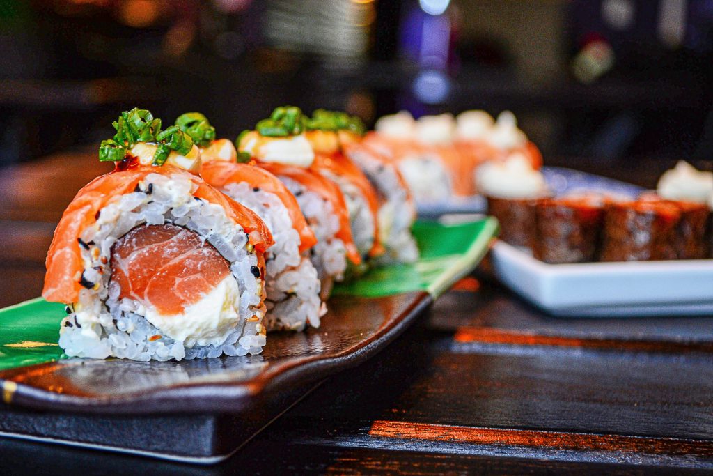 sushi de camarón